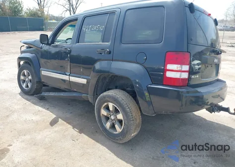 2008 Jeep Liberty Sport from USA, damaged, VIN 1J8GN28K18W258482